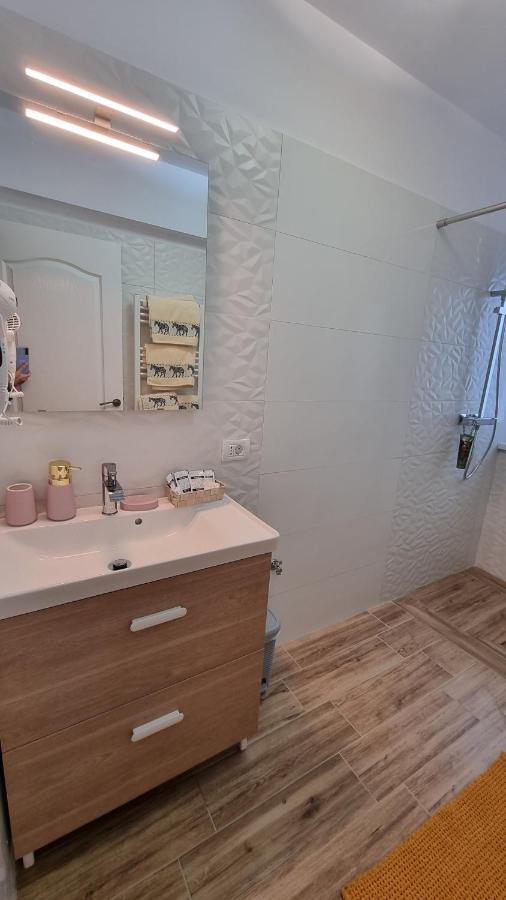 Central Residence Bacău Dış mekan fotoğraf